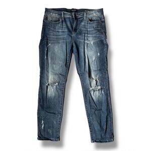 Judy Blue Shredding Up Relaxed Fit Distressed  Jeans JB8273 Women's 15/32